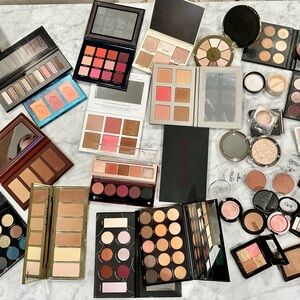Multi-Color makeup Palettes Lot